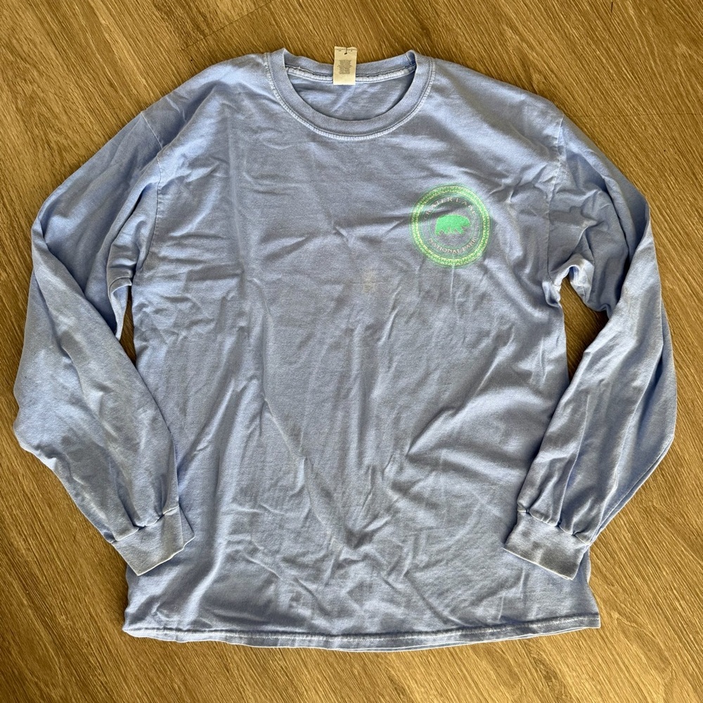 Crater Lake National Park graphic t-shirt L